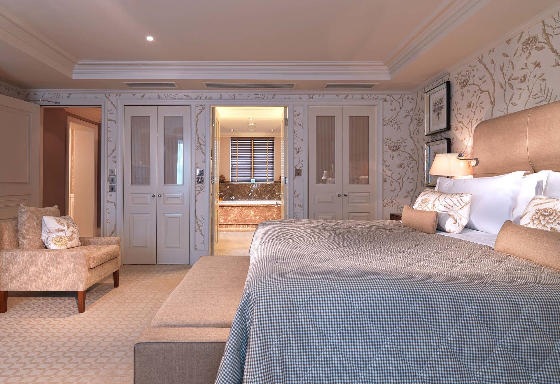Mews Master Suite in the Stafford London Hotel