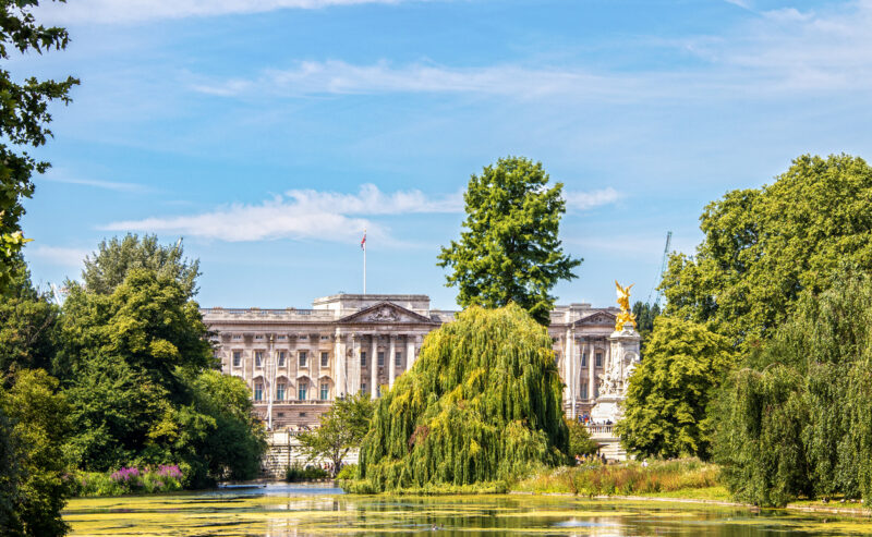 Experience London’s Summer Season Like a Local