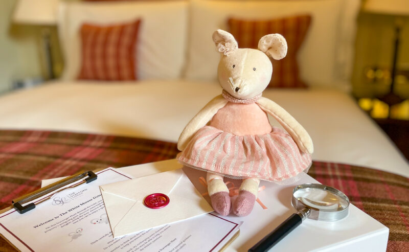 The White Mouse Detective Hunt: A Family Adventure Through The Stafford London’s Storied Past